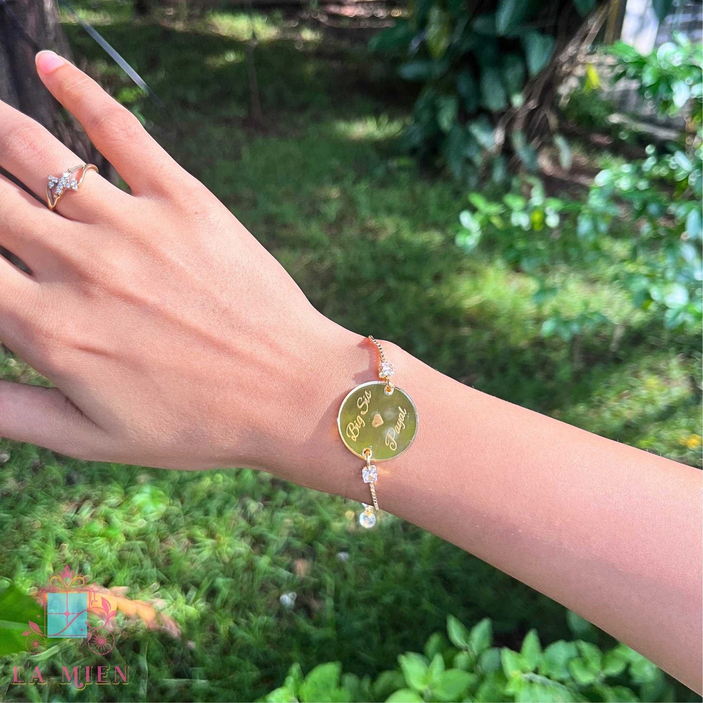 Personalized Big Sis / Lil Sis Rakhi Bracelet with Golden Chain