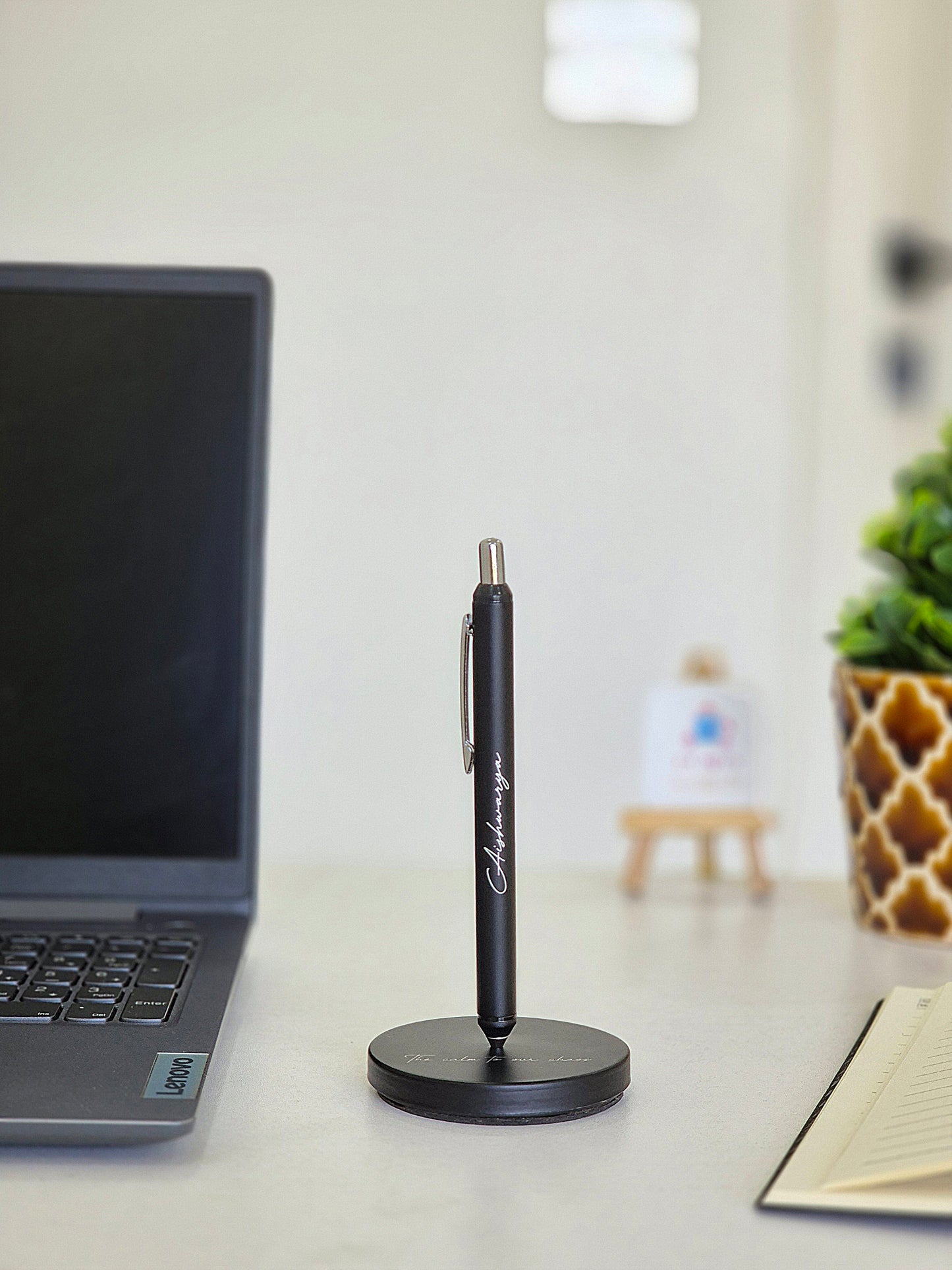 Personalized Pen with Magnetic Stand