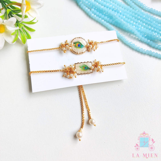 Peacock Feather Rakhi with Adjustable Golden Chain