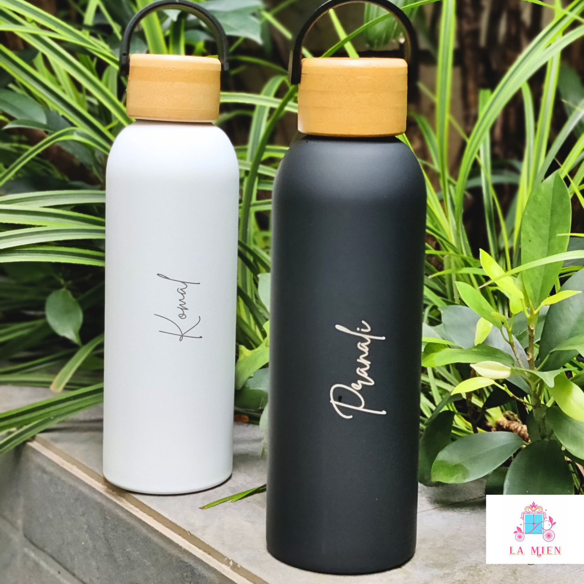 Premium hot and cold stainless steel bottle with handle – 500ml leakproof and aesthetic design personalized